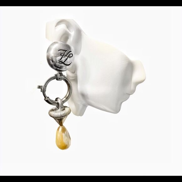 Vintage Karl Lagerfeld silver logo long dangle pearl clip earrings 1980’s runway - Picture 3 of 16